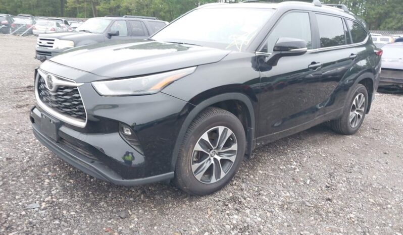 
								2023 Toyota Highlander full									