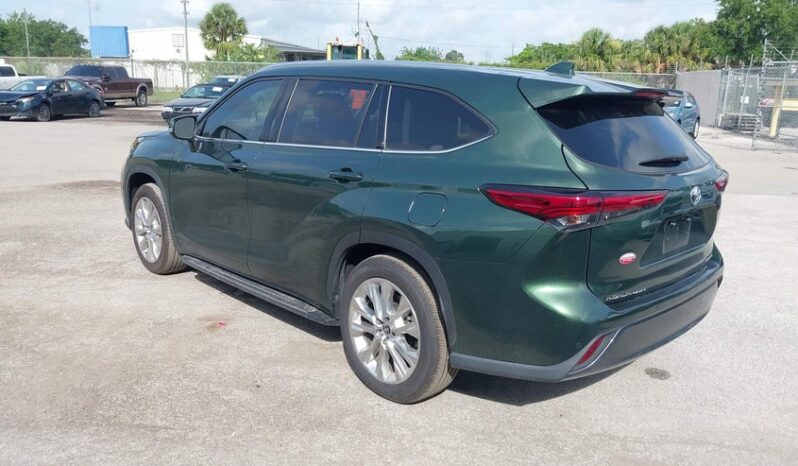
								2023 Toyota Highlander full									