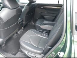 
										2023 Toyota Highlander full									
