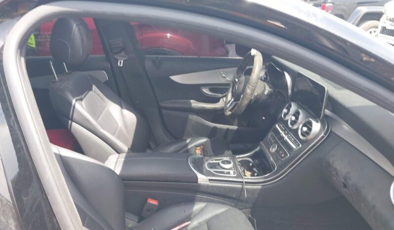 
								2020 Mercedes-benz C 300 full									