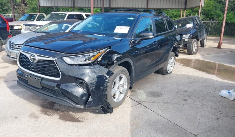 
								2024 Toyota Highlander full									