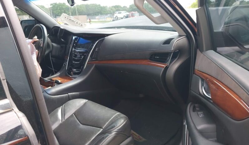 
								2015 Cadillac Escalade full									