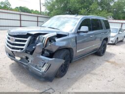 
										2018 Cadillac Escalade full									