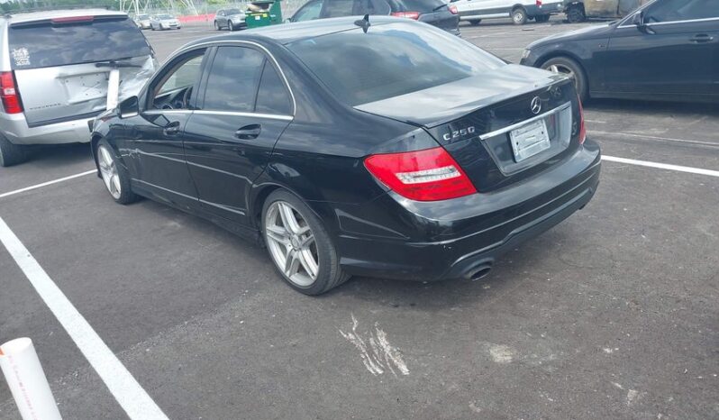 
								2013 Mercedes-benz C 250 full									