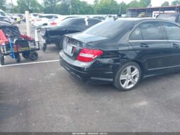 
										2013 Mercedes-benz C 250 full									
