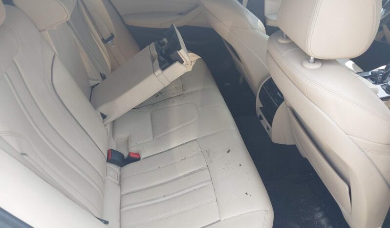
								2018 BMW 530I full									
