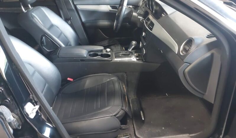 
								2013 Mercedes-benz C 300 full									