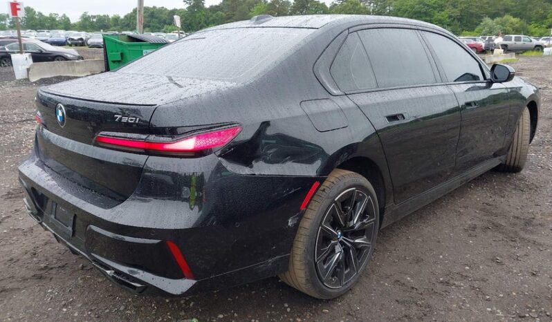 
								2024 BMW 7 series full									