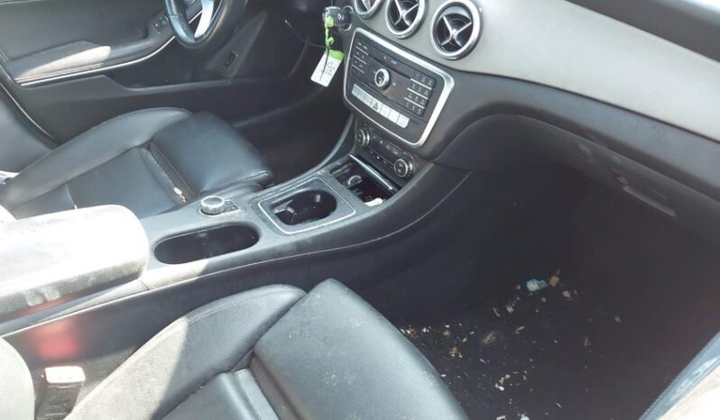 
								2019 Mercedes-benz Cla 250 full									