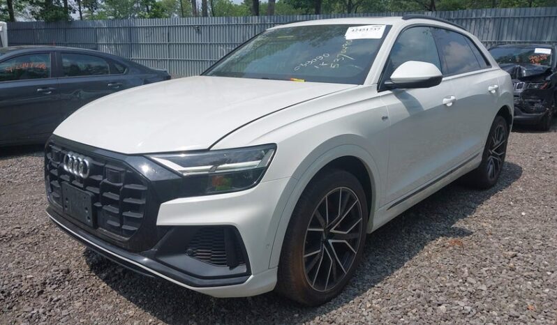 
								2019 Audi Q8 full									
