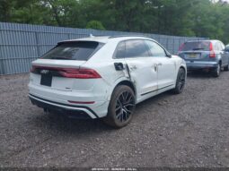 
										2019 Audi Q8 full									