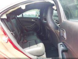 
										2015 Mercedes-benz Cla 250 full									