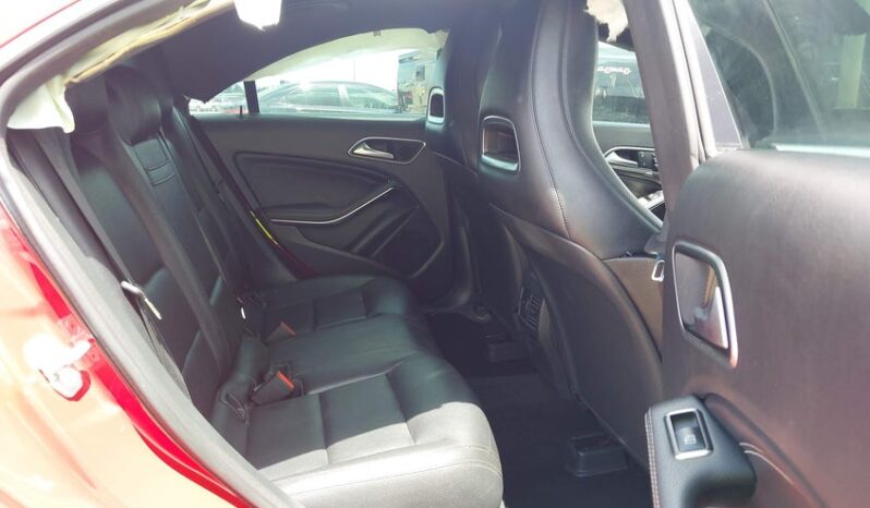 
								2015 Mercedes-benz Cla 250 full									