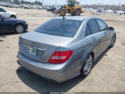 
										2012 Mercedes-benz C 250 full									