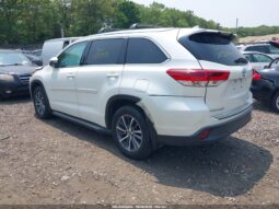 
										2018 Toyota Highlander full									