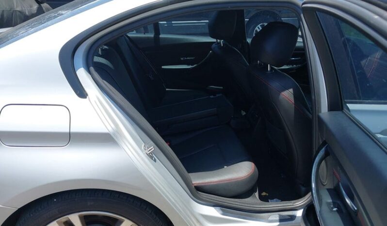 
								2013 BMW 3 series full									