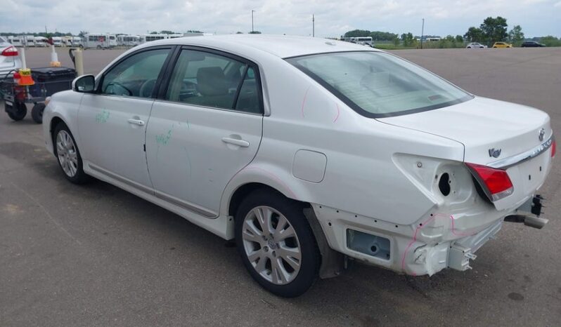 
								2012 Toyota Avalon full									