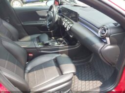 
										2020 Mercedes-benz Cla 250 full									