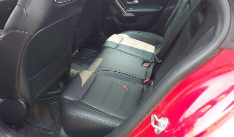 
								2020 Mercedes-benz Cla 250 full									
