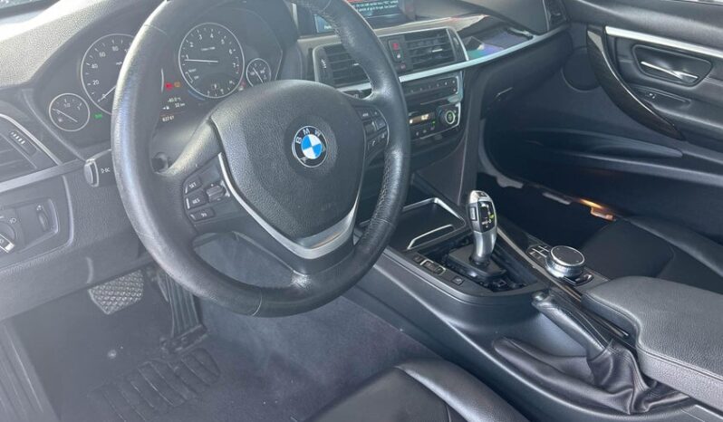 
								2017 BMW 3 series full									