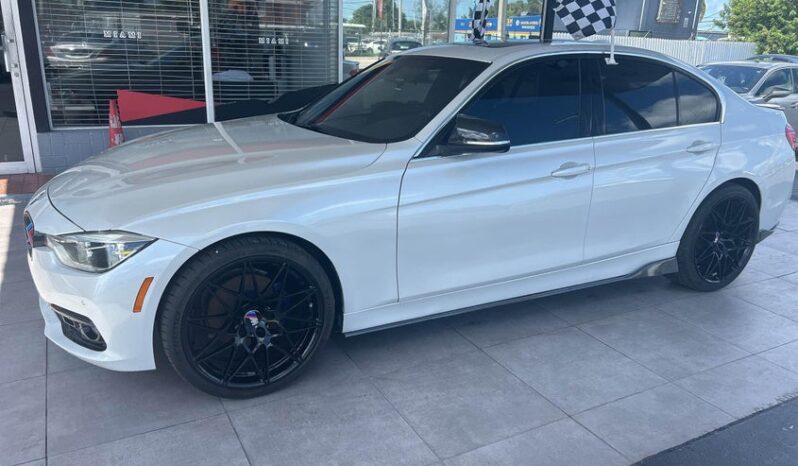 
								2017 BMW 3 series full									