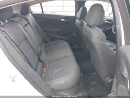 
										2018 Chevrolet Cruze full									