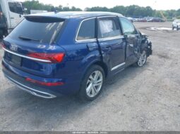 
										2022 Audi Q7 full									