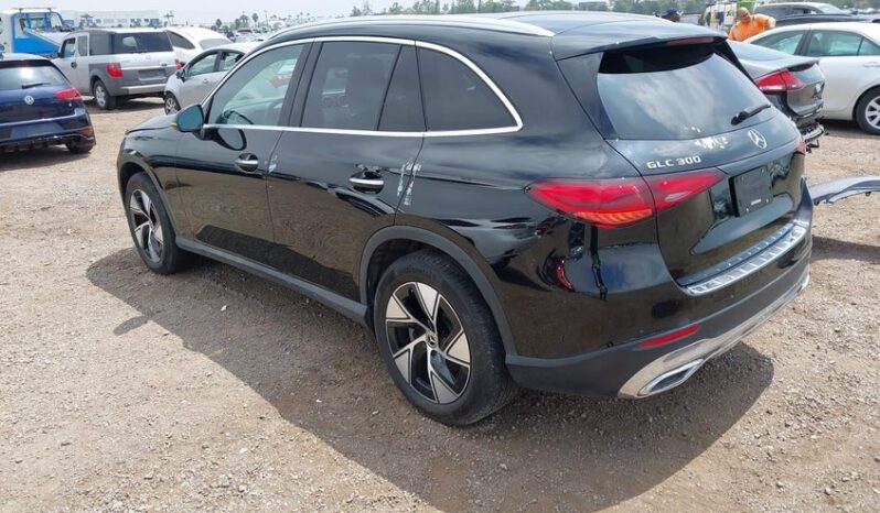 
								2024 Mercedes-benz Glc 300 full									