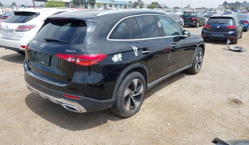 
								2024 Mercedes-benz Glc 300 full									