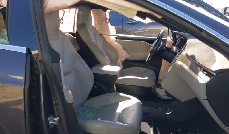 
								2015 Tesla Model s full									