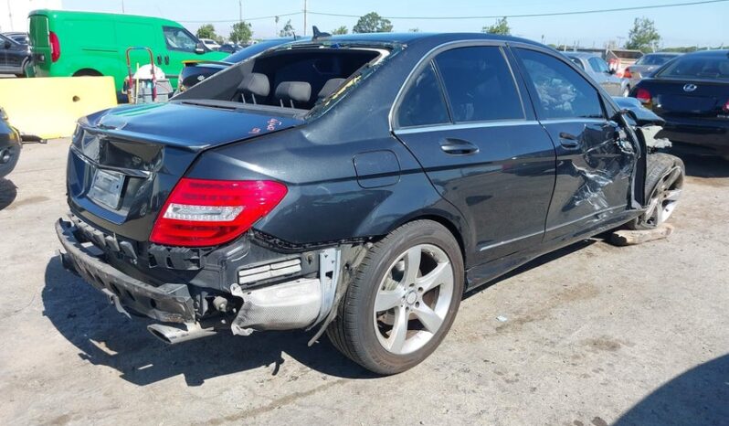 
								2014 Mercedes-benz C 350 full									