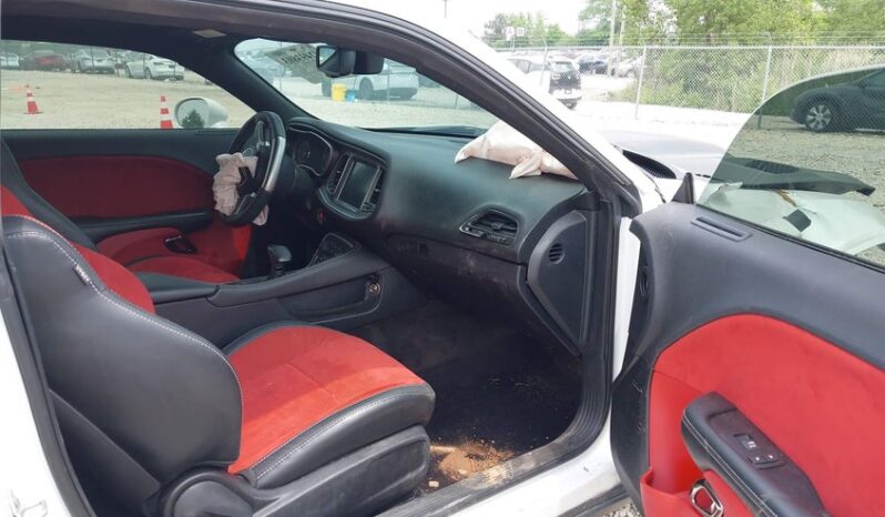 
								2016 Dodge Challenger full									