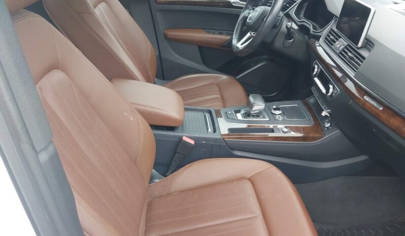 
								2019 Audi Q5 full									