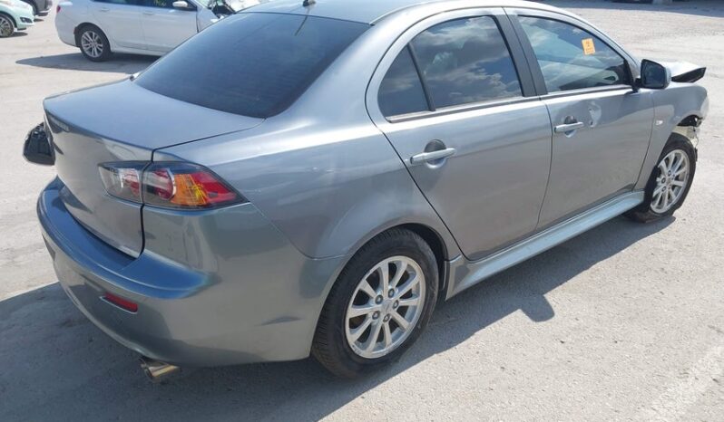 
								2012 Mitsubishi Lancer full									