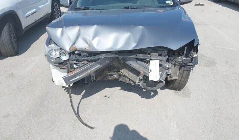 
								2012 Mitsubishi Lancer full									