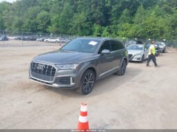 
										2021 Audi Q7 full									