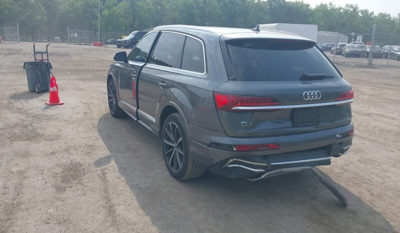 
								2021 Audi Q7 full									