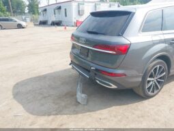 
										2021 Audi Q7 full									