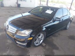 
										2012 Mercedes-benz C 250 full									
