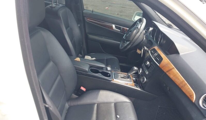 
								2012 Mercedes-benz C 300 full									