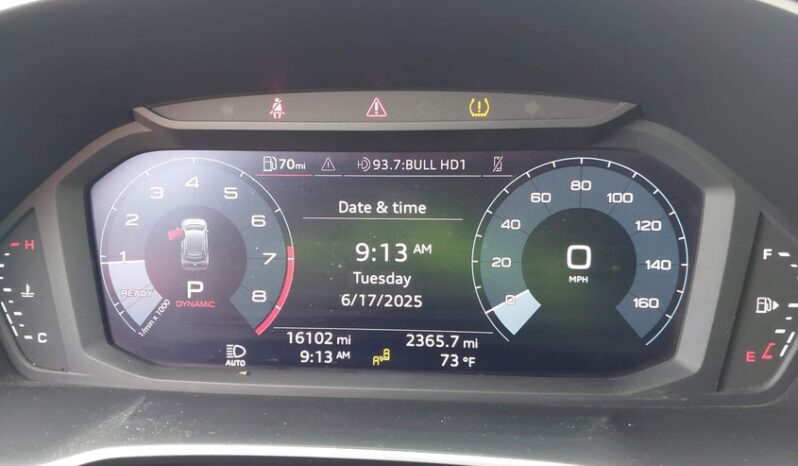 
								2023 Audi Q3 full									