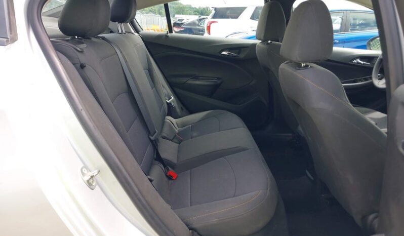 
								2018 Chevrolet Cruze full									