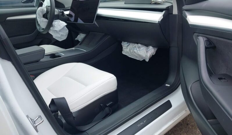
								2022 Tesla Model 3 full									
