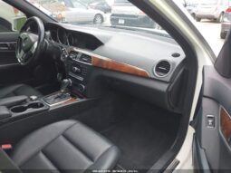 
										2014 Mercedes-benz C 300 full									