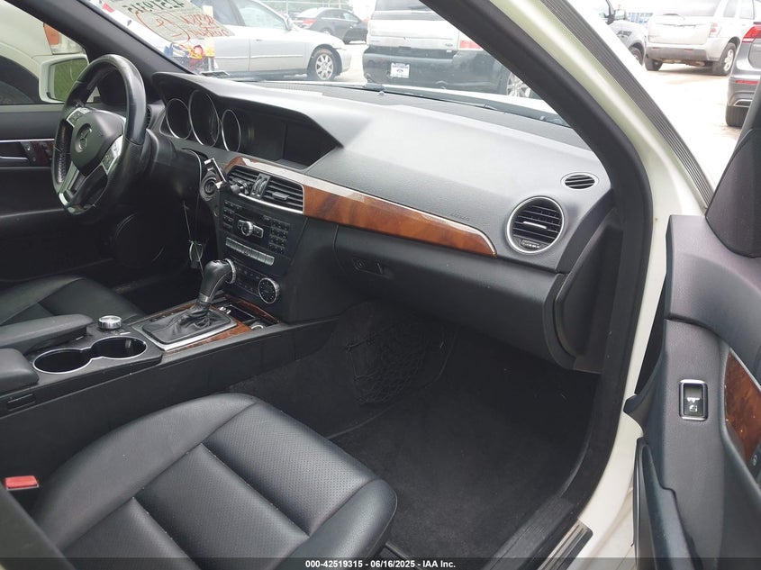 2014 Mercedes-benz C 300