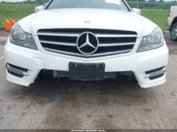 
										2014 Mercedes-benz C 300 full									