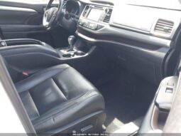 
										2018 Toyota Highlander full									