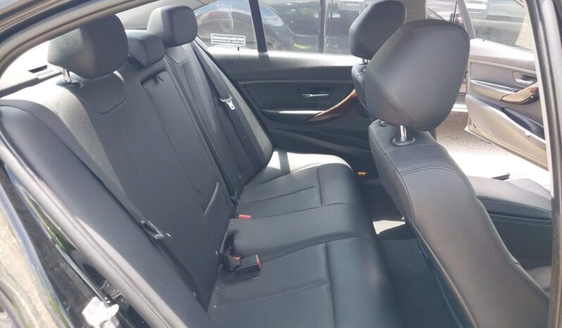 
								2014 BMW 3 series full									