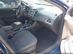 
										2019 Chevrolet Cruze full									