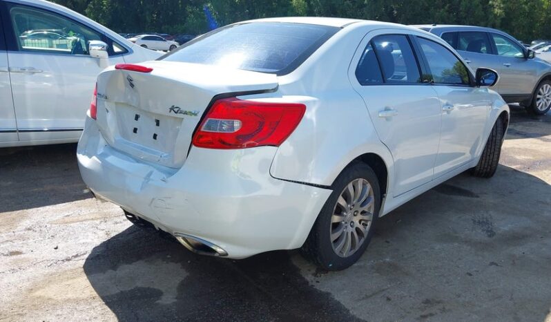 
								2013 Suzuki Kizashi full									